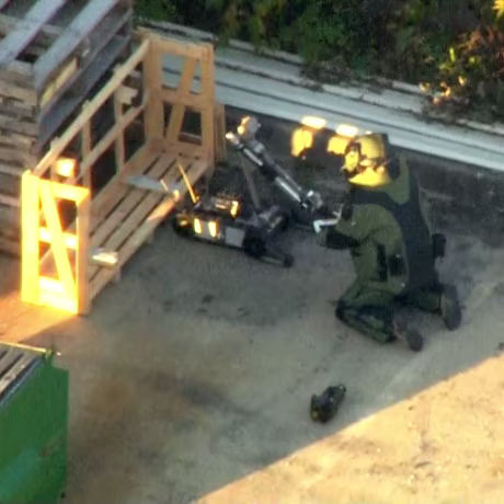 Image: Suspicious package Delaware