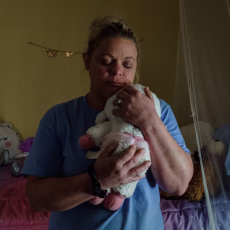 Portrait of Jackie Snodgrass in her youngest daughters room