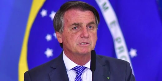 Brazilian president admitted to hospital for intestinal obstruction 3