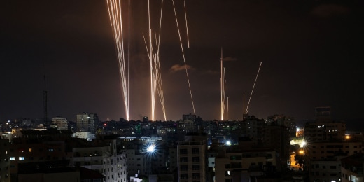 Constructing collapses in Gaza after being struck by Israeli airstrike - One News Cafe