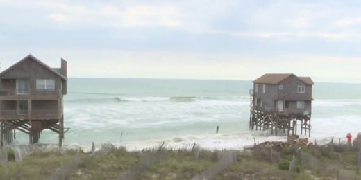 1727391128875 nn ath homes collapsing on coast of north carolina 240926 1920x1080 jqur1h
