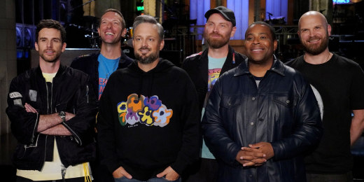 Смотреть: «SNL» предлагает свою интерпретацию дебатов вице-президентов Вэнса-Вальца