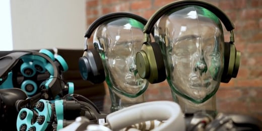 1730177787521 now staytuned headphones brain 241028 1920x1080 05se9d