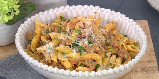 Sweet summer hacks: Frozen fruit sangria, cookie cobblers, more