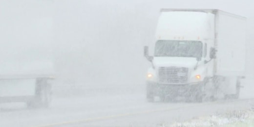 Violent clashes in Minneapolis over ICE operations插图1