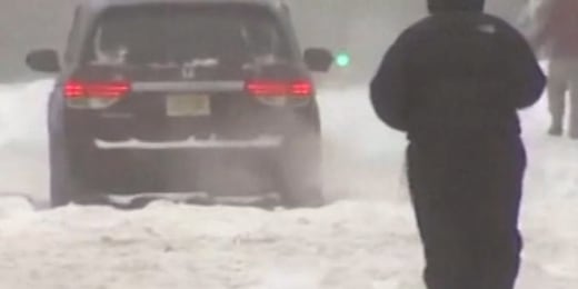 Death toll rises in wake of winter storm across U.S.插图1