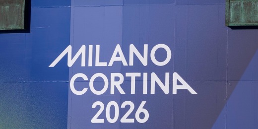 Fire rips through ski resort in French Alps插图3 Fire rips through ski resort in French Alps插图3