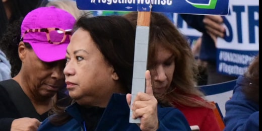 Former colleague of Alex Pretti recalls his empathy 3 strike thumbnail j8nwwn