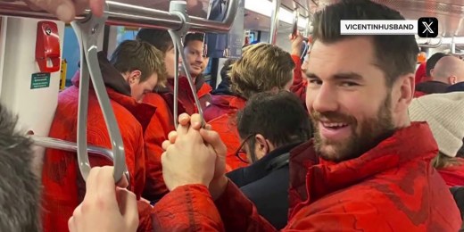 Actor James Van Der Beek dies at 48 following cancer battle插图11