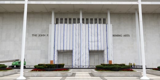 1787744162099_tdy_news_7a_gutierrez_trump_kennedy_center_260826_S3_1920x1080-6ze15a.jpg