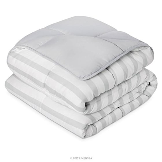 Linenspa All-Season Reversible Down Alternative Quilted Comforter - Hypoallergenic - Plush Microfiber Fill - Machine Washable - Duvet Insert or Stand-Alone Comforter - Grey/White Stripe - Queen