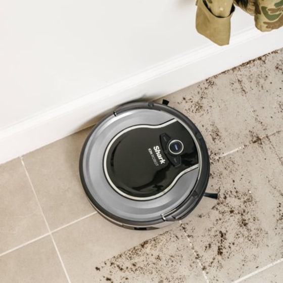 Shark ION RV700 Robot Vacuum