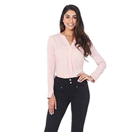 These slimming pants from Amazon are tummy controlling