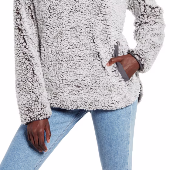 Wubby Fleece Pullover