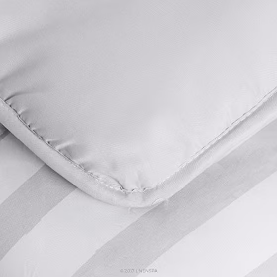 Linenspa All-Season Reversible Down Alternative Quilted Comforter - Hypoallergenic - Plush Microfiber Fill - Machine Washable - Duvet Insert or Stand-Alone Comforter - Grey/White Stripe - Queen