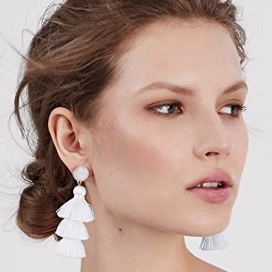 Me&Hz White Tassel Earrings Handmade Tiered Thread Summer Jewelry White Tassel Dangle Drop Earrings with Druzy Stud for Women