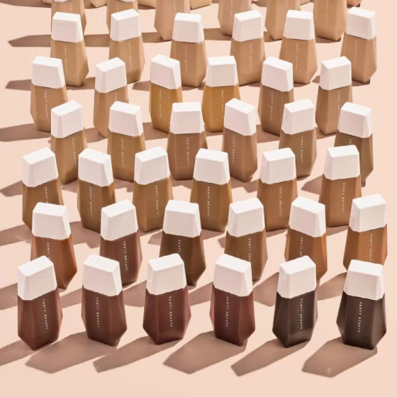 Fenty Beauty Eaze Drop Blurring Skin Tint