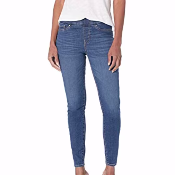 Levi Strauss & Co Totally Shaping Pull-on Skinny Jeans