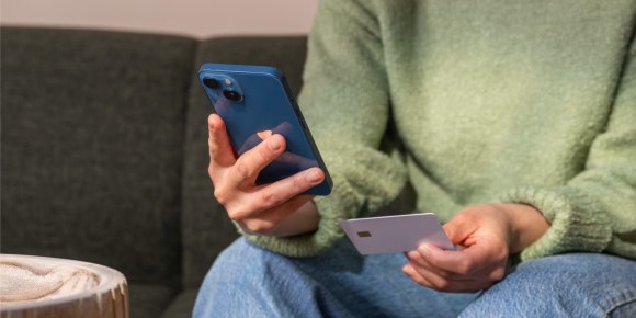 TODAY-Exclusive Holiday Deals: Up to 70% off Lands' End, Kiehl's, More