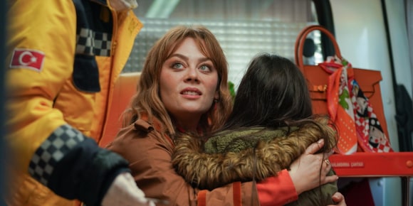 Bahar, protagonista de la telenovela turca Esencia de Mujer