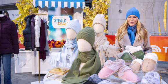 Steals & Deals: Up to 84% off Cashmere Accessories, Women’s Coats, More