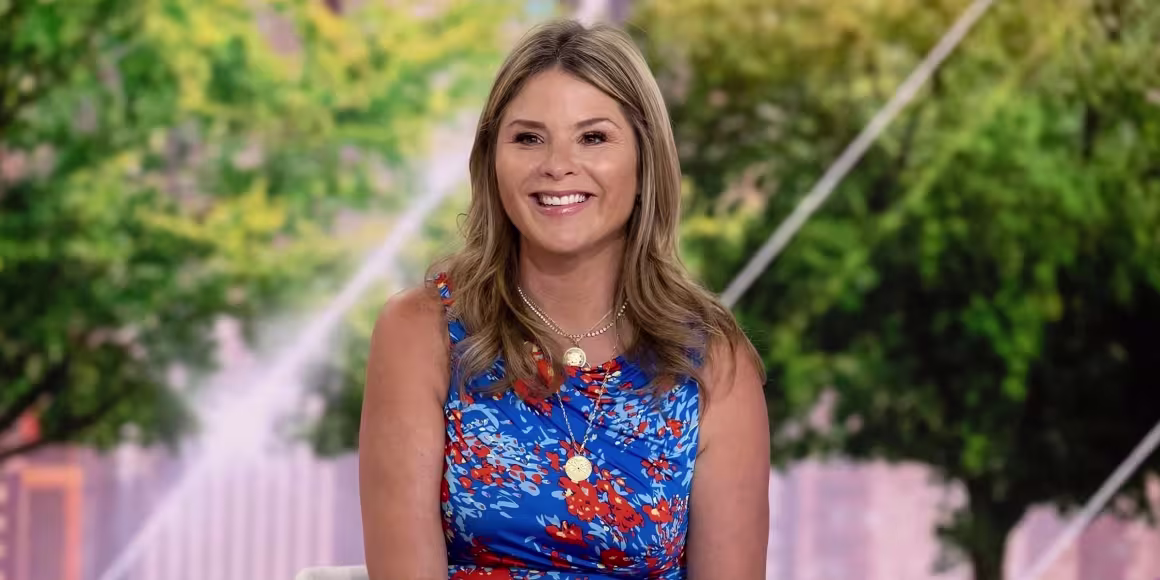 Tackle Your TBR, Crush Your Fitness Goals and Start Your New Year Off Right With These Jenna's Bookshop Picks