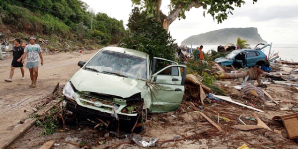 Tsunami strikes Samoa islands
