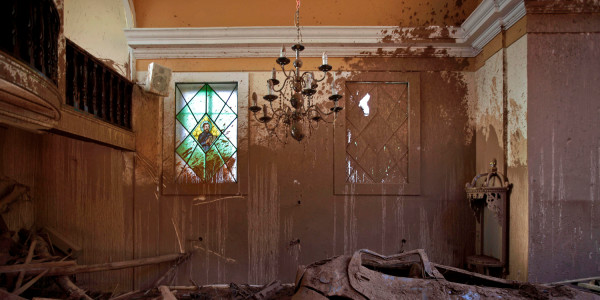 Mudslides in Brazil kill hundreds