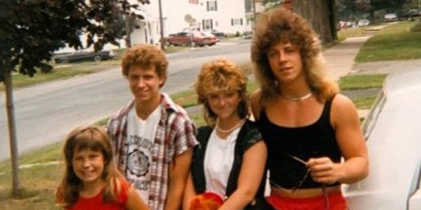Awkward ’80s: Big hair and wild style