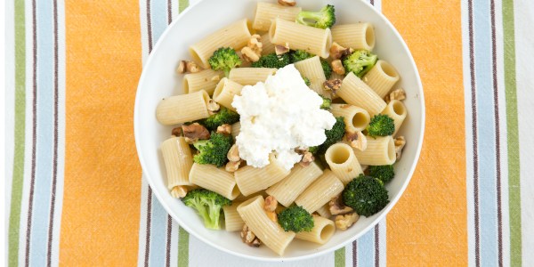 Rigatoni with Broccoli, Walnuts and Ricotta