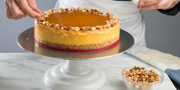 Cheesecake with salted caramel flan