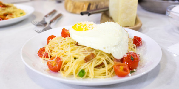 Spaghetti Carbonara with Fried Eggs