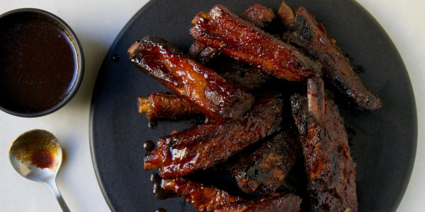Slow-Cooker Chinese Spareribs 