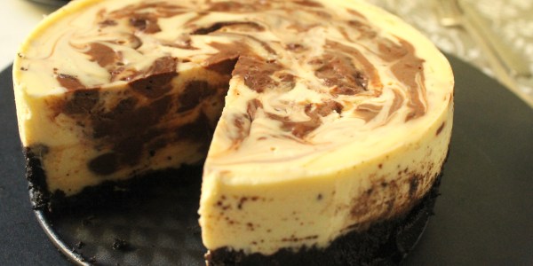 Slow-Cooker Chocolate Marble Cheesecake 