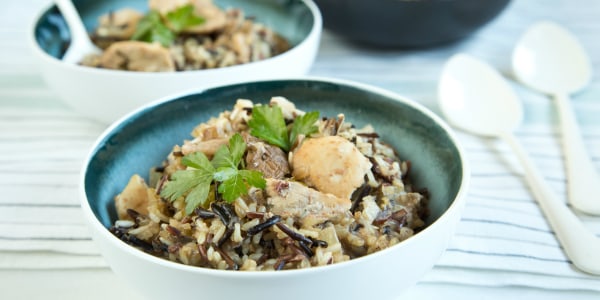 Slow cooker chicken and wild rice casserole