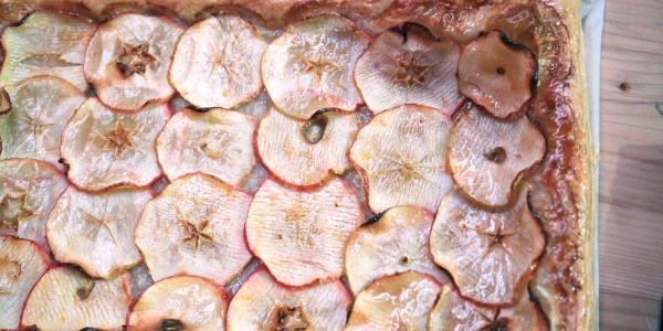 Easiest Apple Tart