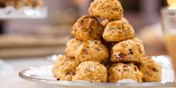 Kimberly Schlapman's Cheddar Bacon Biscuits