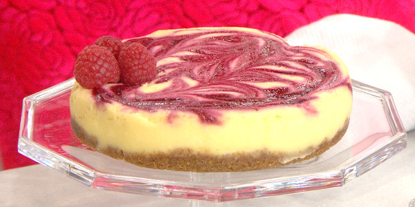 Luscious Raspberry Cheesecake