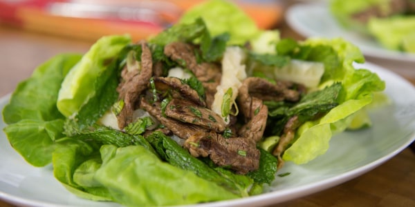 Larb Seen (Thai Beef Salad)