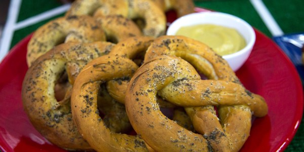 Soft Baked Pretzels with Spicy Beer Mustard