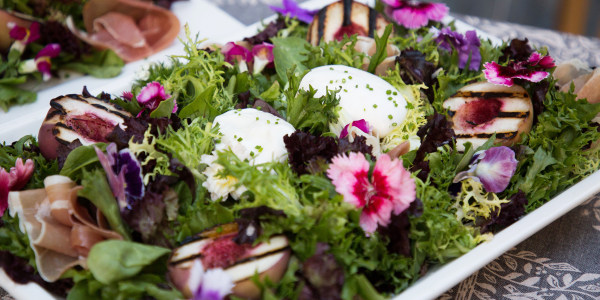 Grilled Peach, Burrata and Prosciutto Salad