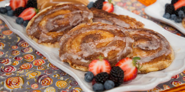 Cinnamon Roll Pancakes