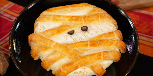 Pastry Puff Wrapped Mummy Brie