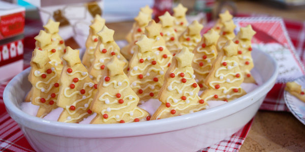 Martha Stewart's String-Light Christmas-Tree Cookies