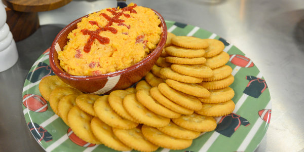 Al Roker's Pimento Cheese Dip