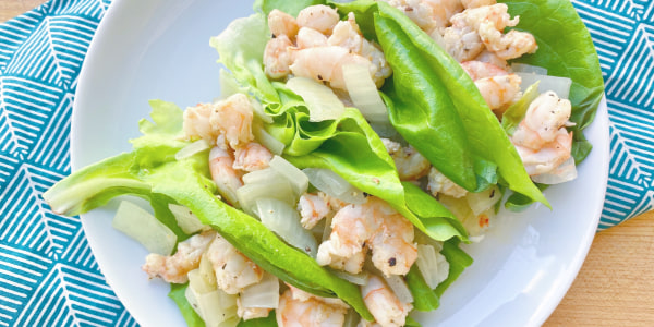 Peppercorn shrimp lettuce wrap