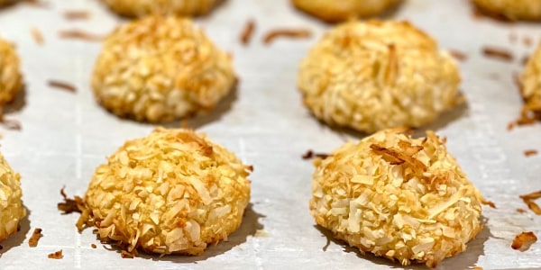 Joy Bauer's Snowball Coconut Cookies