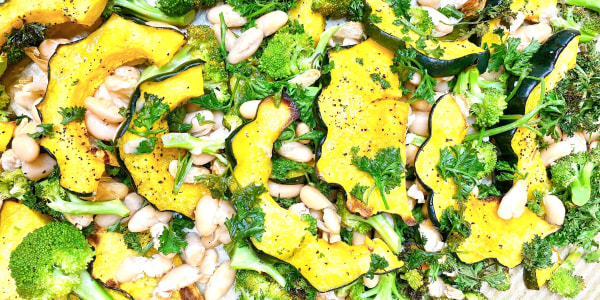 One Pan Baked Acorn Squash with White Beans and Broccoli