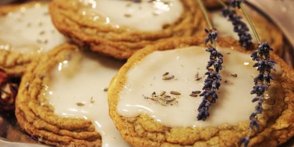 Lavender-Earl Grey Brown Butter Cookies