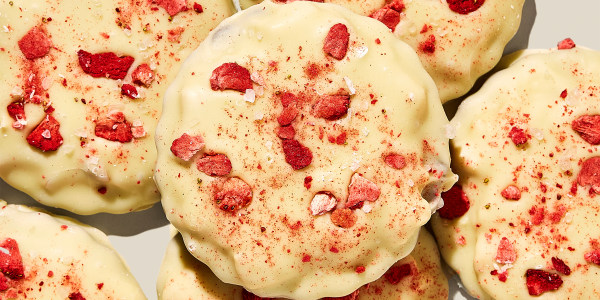 Christina Tosi's Strawberry Shortcake Caramel Snaps